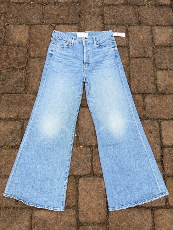 MOTHER Denim - NWT Mother Tomcat Roller Skimp jeans in Puzzled sz 31
